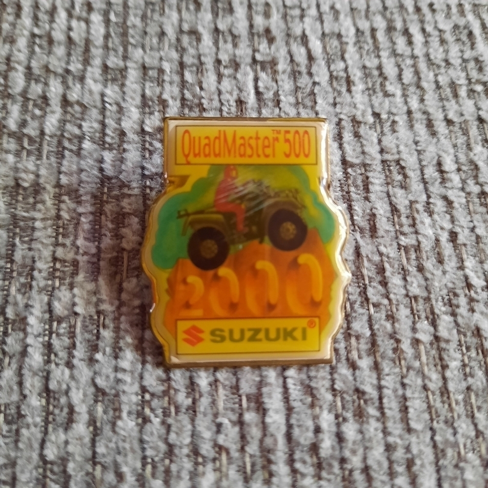 Vintage Y2K Variety Biker Pins Bike Week, Suzuki, South Dakota, Midland MI - Picture 4 of 9